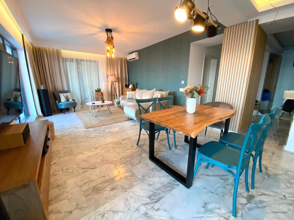 Royal Sea View Design Promenada 3 Apartment Năvodari Екстериор снимка